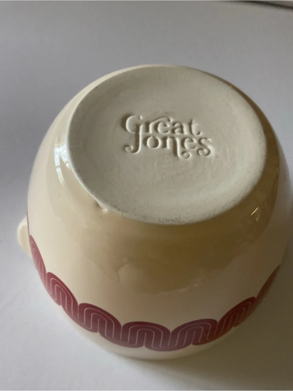 GREAT JONES STIR CRAZY CERAMIC MIXING BOWL RED WAVE PATTERN NWOT